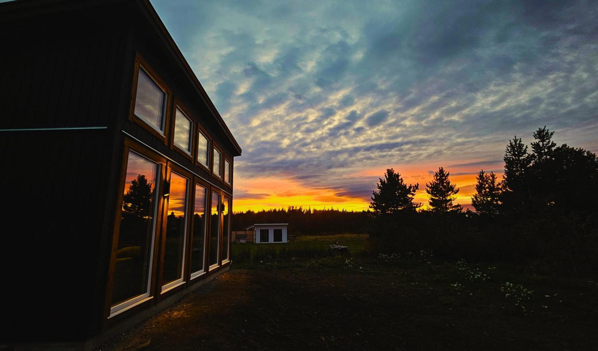 Reindeer River Lights Lodge Kiruna Extérieur photo